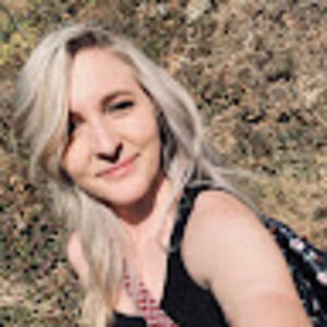 Meet your Posher, Alexandra